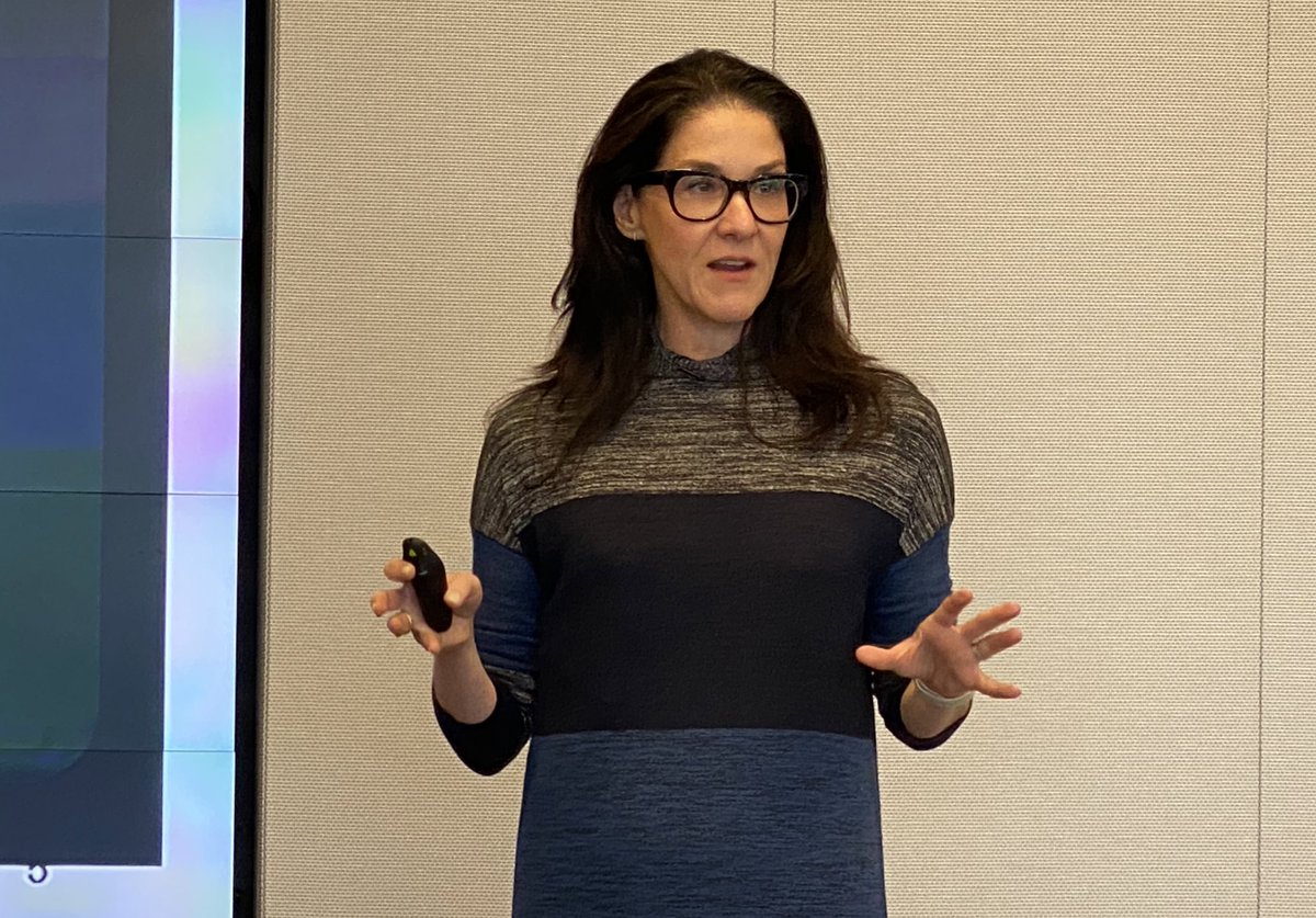 DHenschen's tweet photo. It’s Day 2 at the #InforInnovationSummit and Mari Cross, Chief Customer Officer, is talking about the evolution from customer support to customer success. https://t.co/eS9fwtJDBD