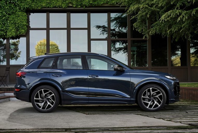 newotomobil's tweet photo. New Audi Q6 e-tron...
#audi #q6etron
#newq6etron
#audiq6etron
#etron #auditr
#audiaetron https://t.co/LHtNh0ADVJ