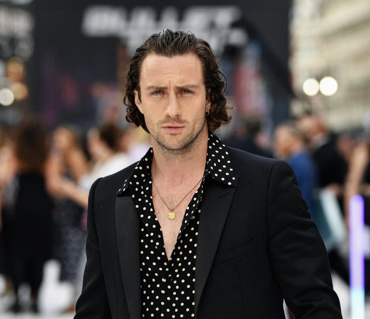 Taylor-Johnson… Aaron Taylor-Johnson has been formally offered the role of James Bond, according to multiple sources. 🍸 Thoughts on him as the next 007?
