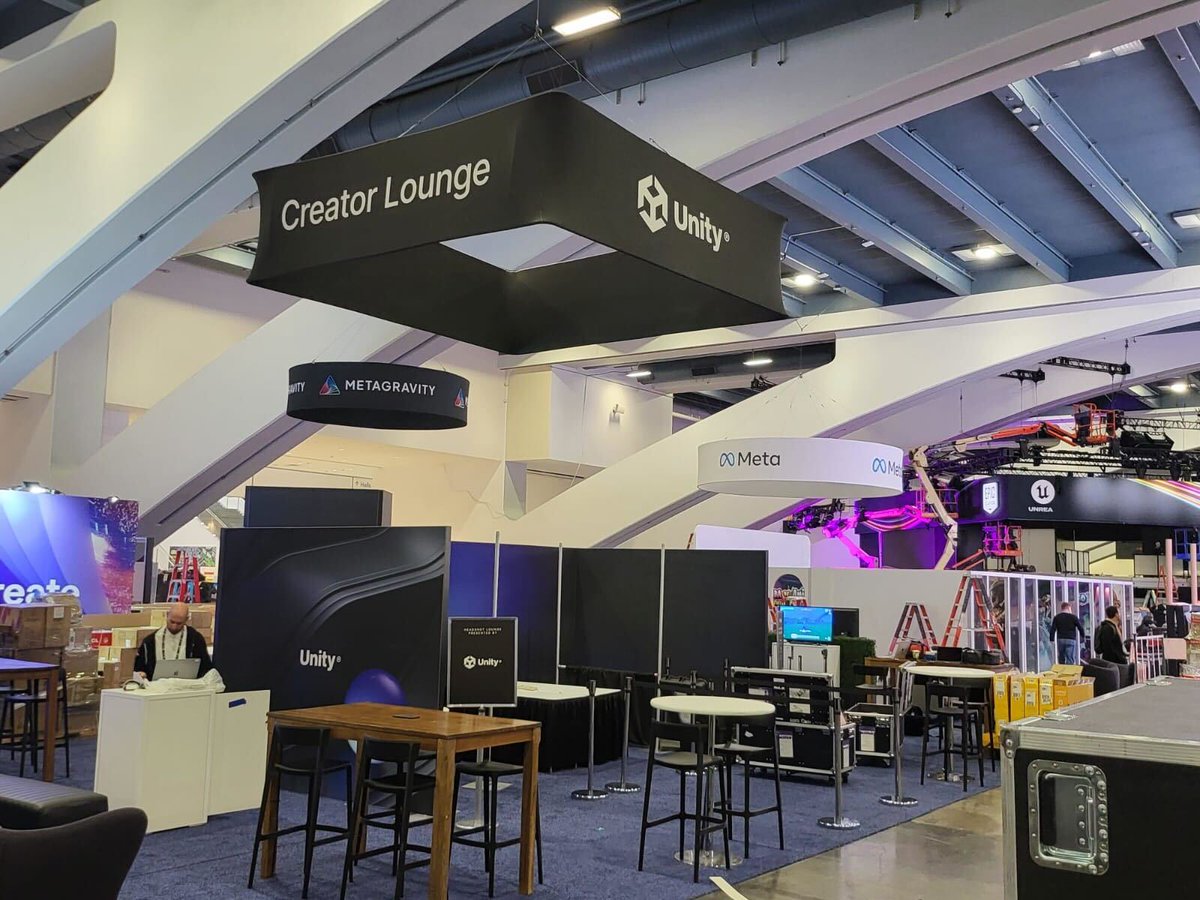 Preparations for #GDC2024 are in full swing! Get ready for an incredible experience with HyperScale powering @staratlas, @wilderworld, and @earth2io as they join us at #GDC. 📅 March 20-22 👉 Stand S927 Can you spot us? 🤭 #HyperScale @Official_GDC #MetaGravity