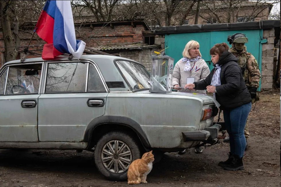 _Kredenc_'s tweet photo. @PetrNov95968147 Volby v DNR. Nechť žije SSSR hochu! Je tak? https://t.co/W0MGUv96y6