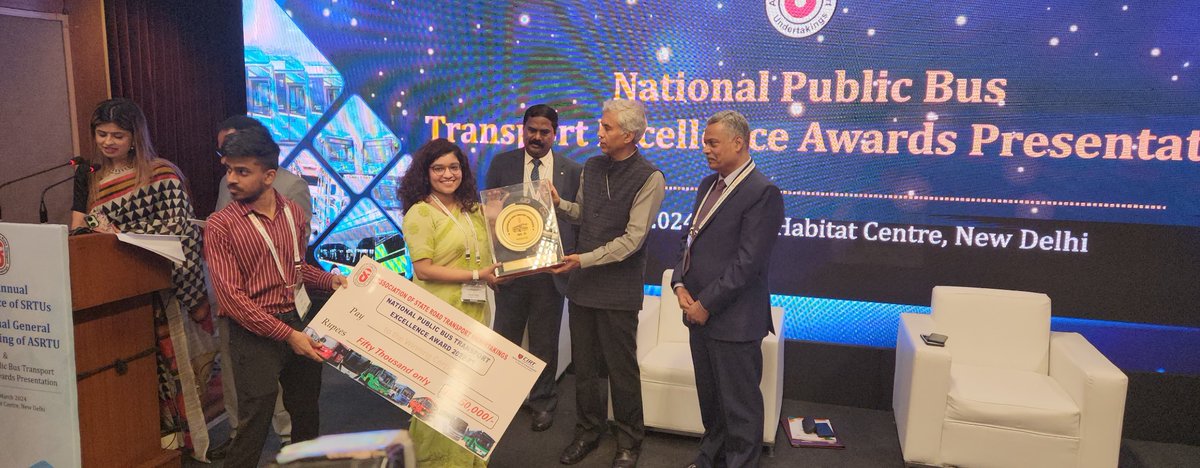 ashpranata's tweet image. Felt proud to receive award on behalf of UPSRTC. UPSRTC received 3 national public transportation excellence awards in road safety, fuel economy and IT initiatives. UPSRTC is taking multiple initiative to make journey more safe and  enjoyable for passengers.