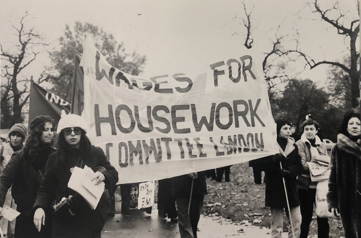 “They say it is love. We say it is unwaged work” The international feminist campaign ‘Wages For Housework’ began in the early 1970s. The demand for wages was partly symbolic, used to express a political perspective and to make domestic labour visible. #WomensHistoryMonth 1/5 🧵