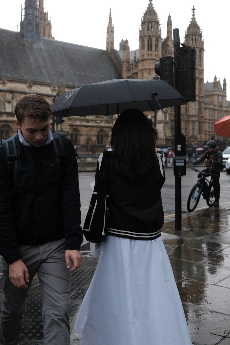 Rainy days bring peaceful feelings.🌧🌧