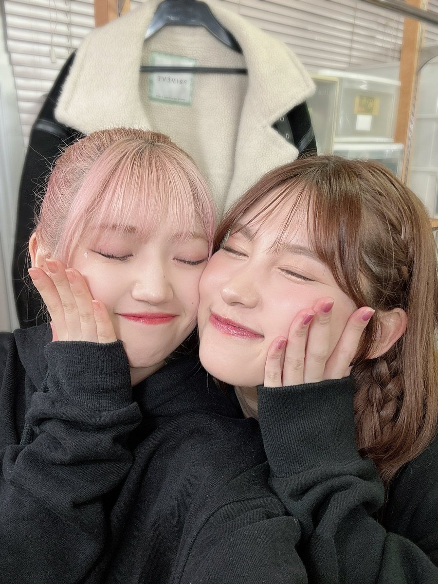 yuirii_murayama's tweet photo. おめぐ
卒業発表お疲れ様！
とってもかっこよかった…
卒業しても応援する！だいすき🥺❤️ https://t.co/Jb5K03uuKo