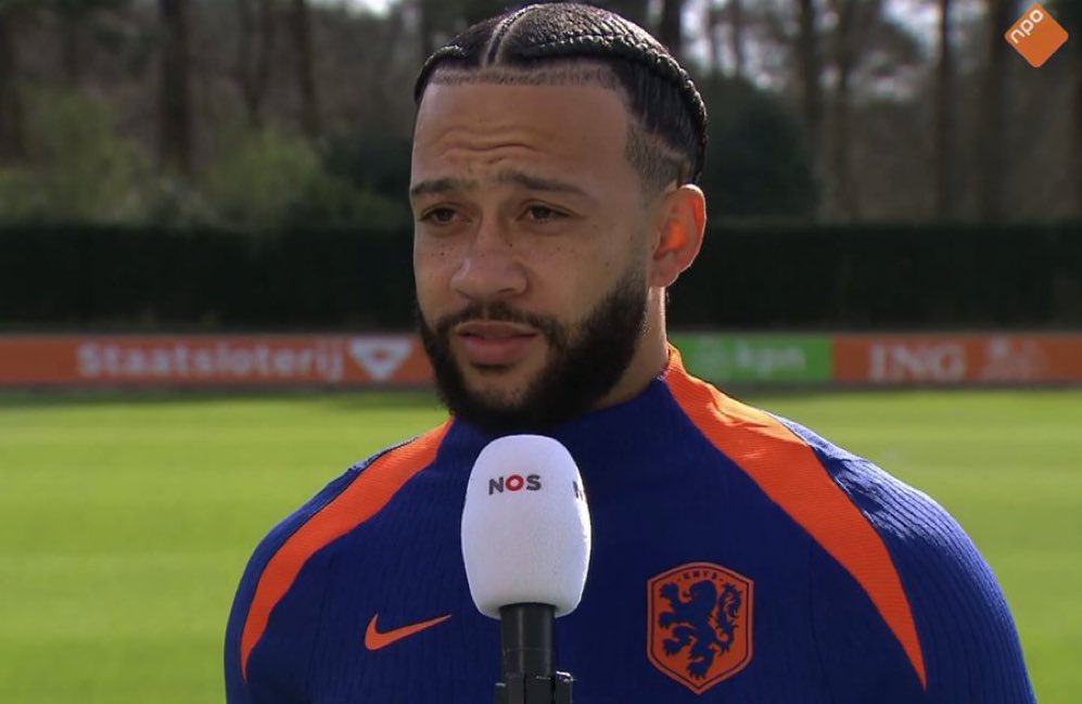 Somhiseremfcb's tweet photo. 🗣️ - Memphis: "No vengo de un ambiente fácil. Si la gente lee mi libro, lo entenderán. Dani Alves y Mendy también son mis amigos".

[Vía @TheEuropeanLad ] https://t.co/tA2bHBiZDu