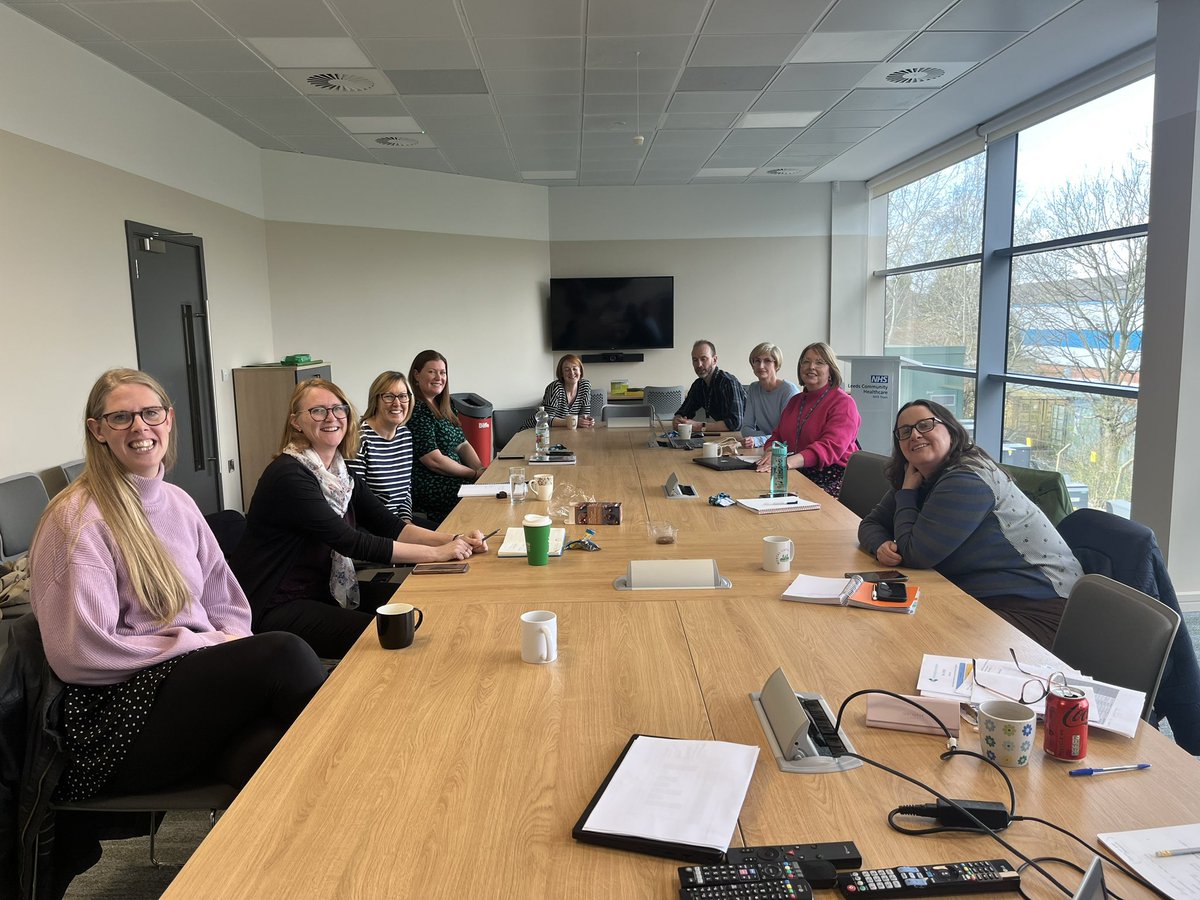 kirsti79's tweet photo. Wonderful group beginning their #IThrive journey today with us. Weβre also working with all their managers on #WeThrive running in parallel @UK_ILN @LCHNHSTrust https://t.co/KxnK2TALFB