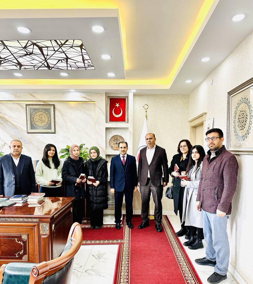 Bismil İlçe Müftülüğünün “18 Mart Çanakkale Deniz Zaferi ve Şehitleri Anma Günü” etkinlikleri kapsamında yapmış olduğu Resim yarışmasında Birinciliği ve İkinciliği kazanan öğrencilerimize teşekkür ederiz.⁦<a href="/meb_dinogretimi/">MEB Din Öğretimi Genel Müdürlüğü</a>⁩ ⁦<a href="/Murat4Kucukali/">Murat Küçükali</a>⁩ ⁦⁦<a href="/bismilmem/">Bismil İlçe Milli Eğitim Müdürlüğü</a>⁩