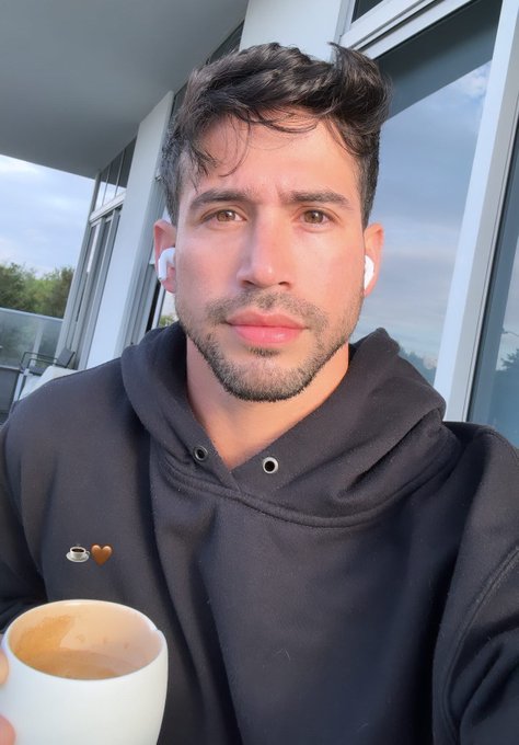 Morning https://t.co/ygkDM9AySc