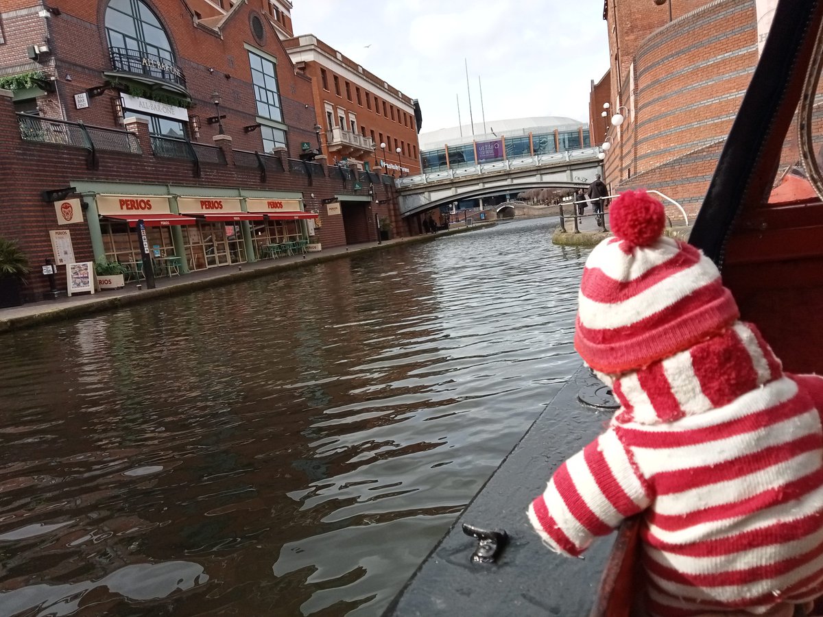 SonningBear's tweet photo. We love being on boats!

#BoatingBears https://t.co/FmIEGckVZZ