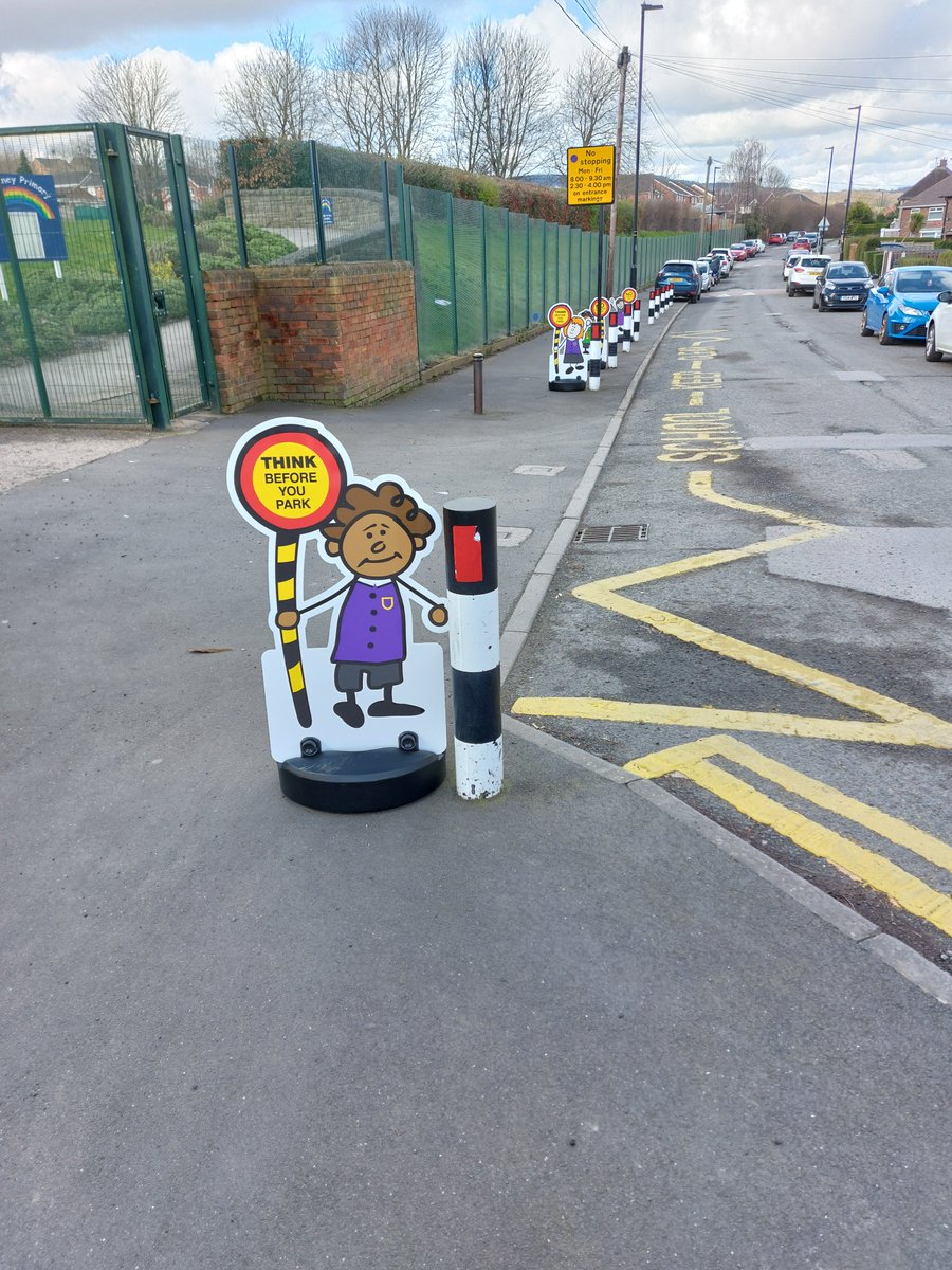 Drove past these at Monteney School yesterday - your local team working with Highways to make entrances to school safer