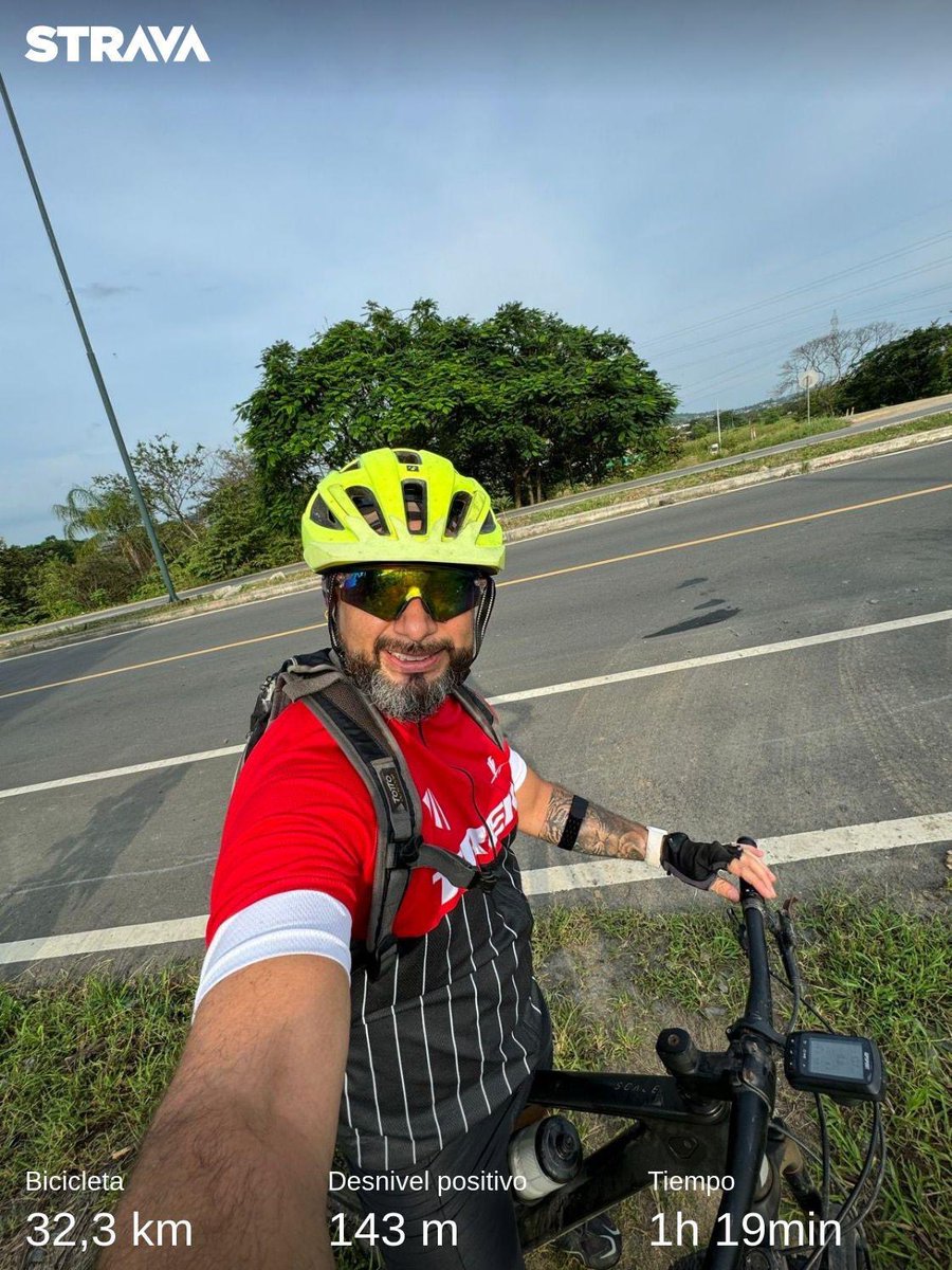 Arturo_M13's tweet photo. Unos kms para 𝗣𝗨𝗥𝗚𝗔r esas malas vibras 😎#bike #mtb https://t.co/RxXmDL9Ym5