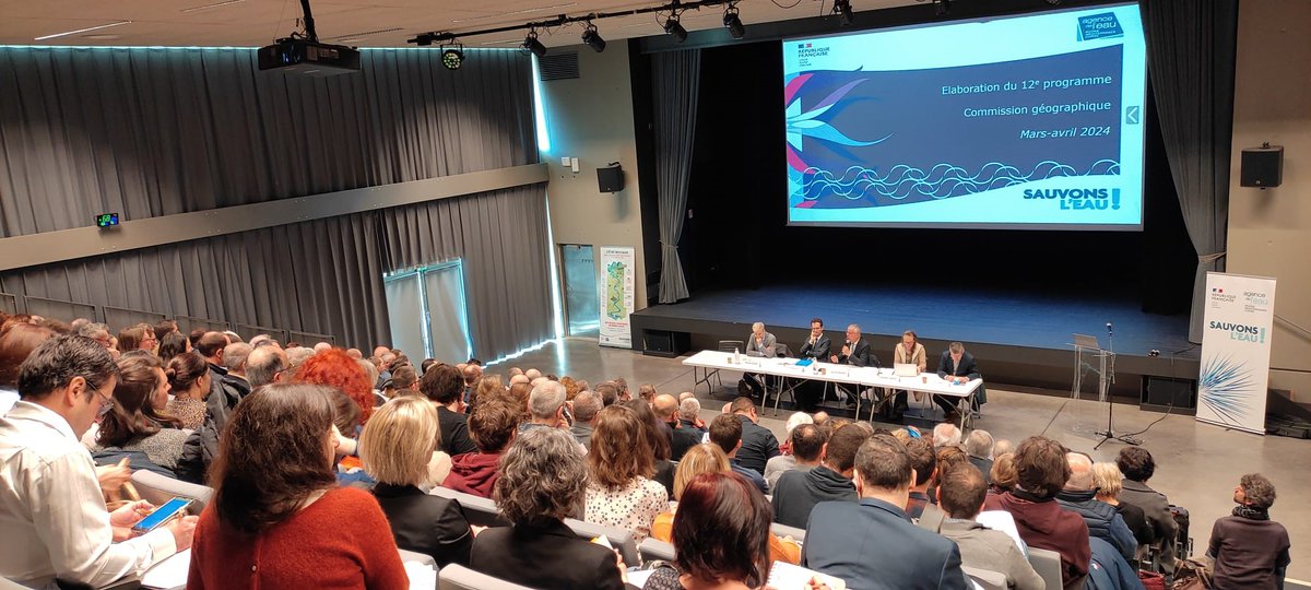 Agence de l'eau Rhône Méditerranée Corse 💧 (@sauvonsleau) on Twitter photo Réunie ce jour sous la présidence de <a href="/MartialSaddier/">Martial SADDIER</a> président du Conseil départemental de Haute-Savoie, la commission géographique Haut-Rhône a débattu autour des enjeux du 12ème programme d'intervention de l'agence de l'eau (2025-2030) et de la réforme des redevances. Réunie ce jour sous la présidence de <a href="/MartialSaddier/">Martial SADDIER</a> président du Conseil départemental de Haute-Savoie, la commission géographique Haut-Rhône a débattu autour des enjeux du 12ème programme d'intervention de l'agence de l'eau (2025-2030) et de la réforme des redevances.