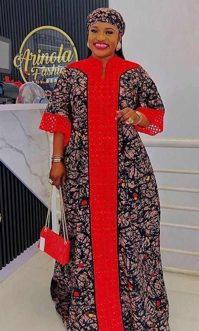 JoyceOguike's tweet image. Did you know that the term 'Ankara' has roots in Ghana? Despite its origins, Nigerians have truly embraced it as their own. How do you like to style Ankara? Feel free to share a picture! #AfricanFashion #AnkaraStyle #MAKEUNADANCE #Note40SeriesFirstSales #BiggerbyShmokes