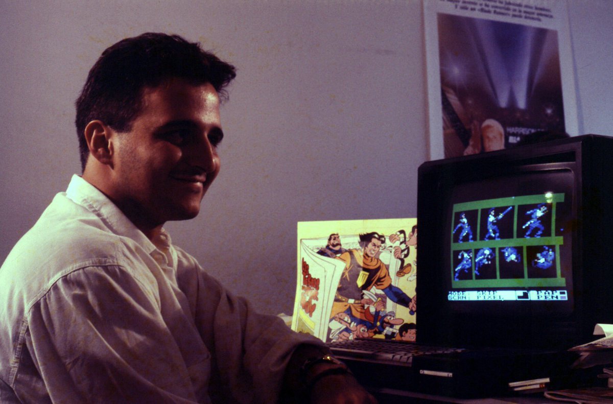LuigiDeDinamic's tweet photo. Recreando al héroe patrio. #capitantrueno #amstrad #dimamic https://t.co/KUvOLnoXs3