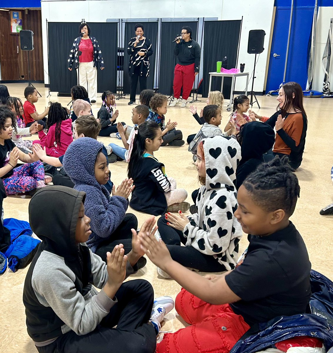 nicksofio's tweet photo. Students had such a great week with our @COMPAS Artists, Ms. Aimee and Ms. Sara. https://t.co/qcydRjecs1