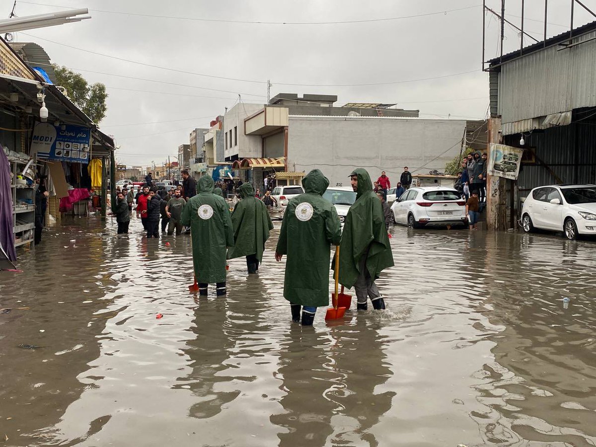 اربيل... الفرق الاغاثية لمؤسسة بارزاني الخيرية تغيث متضرري الفيضانات Erbil... Barzani Charity Foundation teams go to the aid of flood victims.