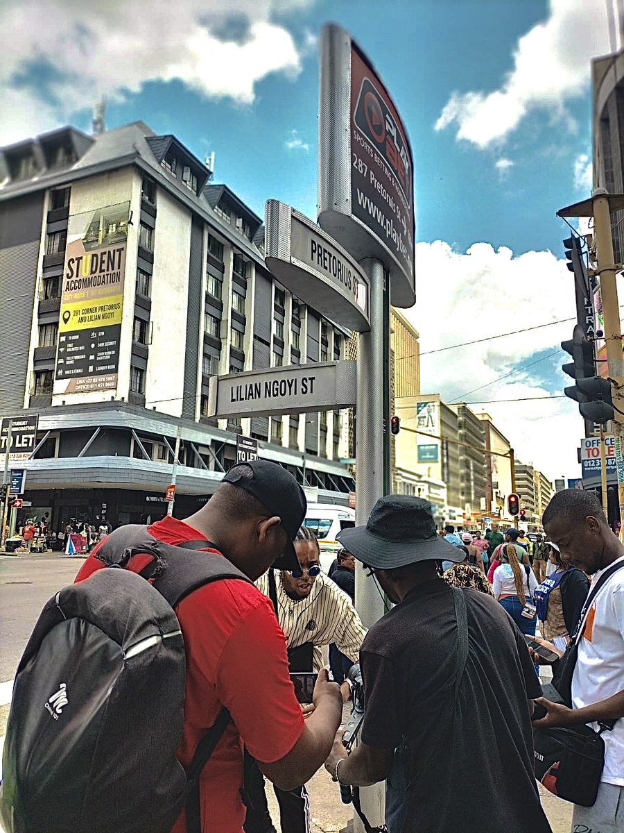 CSoulssociety's tweet photo. Have you watched MONDAY? The last visuals we worked now available on YouTube https://t.co/WtOBdbNSom
#artist #StreetArt #streets #UrbanLife #videodirecting https://t.co/GLEcVG3rjK