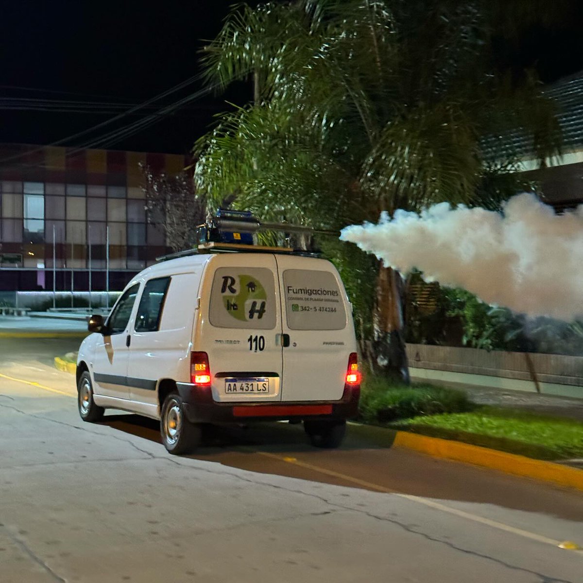 ComunadeFranck's tweet photo. INTENSA CAMPAÑA DE PREVENCIÓN CONTRA EL DENGUE🦟🦟 https://t.co/V3weetSbSY