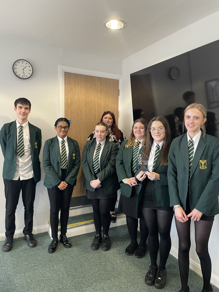 ArchbishMcGrath's tweet photo. Enillwyr/Winners!! Our victorious Year 10 team who won the regional Seren Welsh competition at Margam Park this morning. #teamAMG https://t.co/xMjZYgNr8b