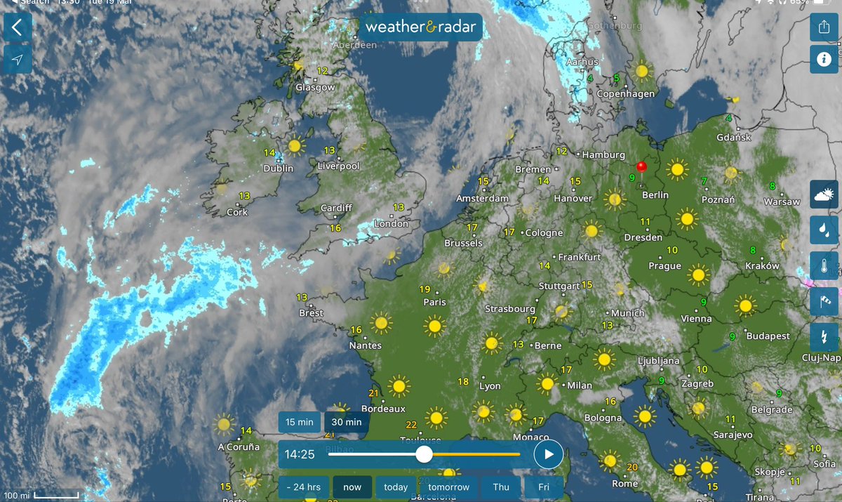 TheSnowDreamer's tweet photo. Warm sunny spells on near continent nearly touching 20C in Paris, another day in clouds in London. What a great climate 🫤 https://t.co/lTg4iAGf6c