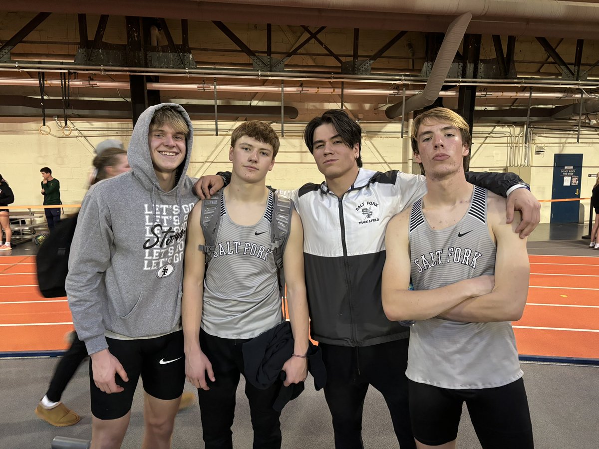 Congrats to Kam Keller, Ian Church, Brysen Vasquez and Ty Smoot for qualifying in the 4x400 relay <a href="/_IL_Top_Times/">Illinois Top Times</a> 
First 4x4 to qualify since 2019!
With Brysen competing in the 200, Cortez Phelps will fill his spot!
⚡️⚡️⚡️🐄