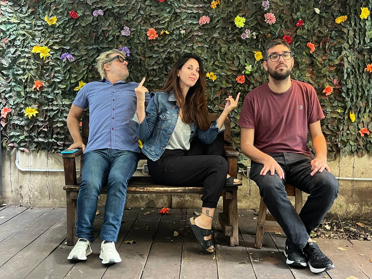 Salí de la ducha que ya empezó #ElMañana 

<a href="/mexur/">Mex Urtizberea</a> <a href="/saboridopeter/">saboridopeter</a> <a href="/MatiMow/">Matias Mowszet</a> #LulaMangone 

Miranos en <a href="/Estoesfaok/">Esto es ¡FA!</a> youtube.com/live/a3nI0733O…