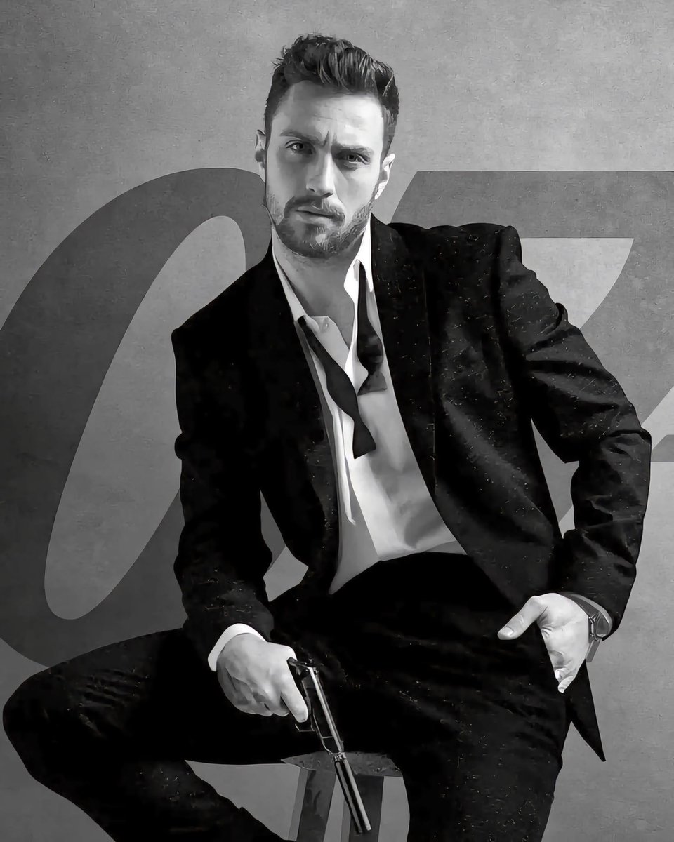 maechom989's tweet photo. 😍😍😍 007 คนใหม่ ❤️❤️❤️
#AaronTaylorJohnson https://t.co/8l4mREiFOM