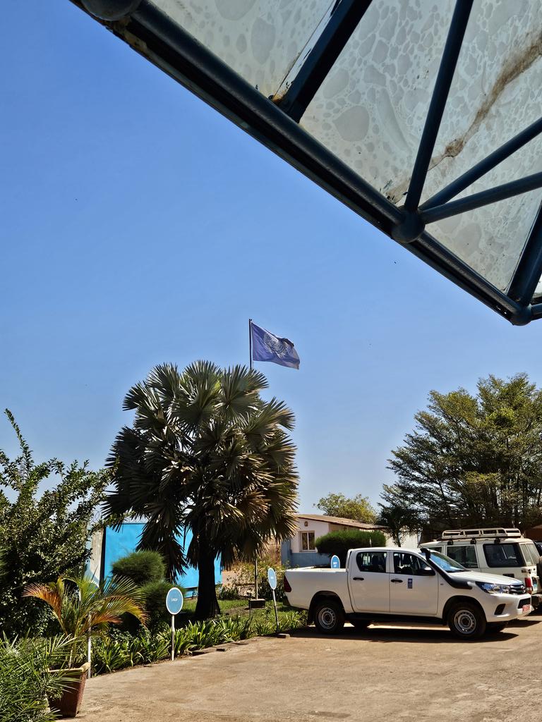 tjtalat's tweet photo. @ToilyKurbanov @Waseem_Ashraf @UNVPakistan Greetings from Guinea-Bissau too https://t.co/iDFLDlV52O