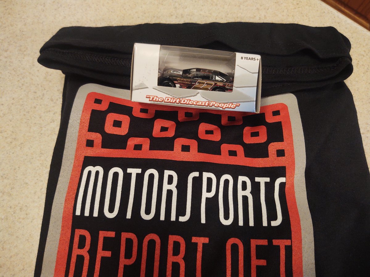 RichardAllenMSR's tweet photo. RT this post between now and 9:00pm(eastern) of 3-21-24 to be entered for a chance to win this https://t.co/HwZnkuhqx4 shirt and an autographed @ChrisFerguson22 1/64 diecast. 

You must be a follower to win! #DirtLM https://t.co/nN5eaVIsgU