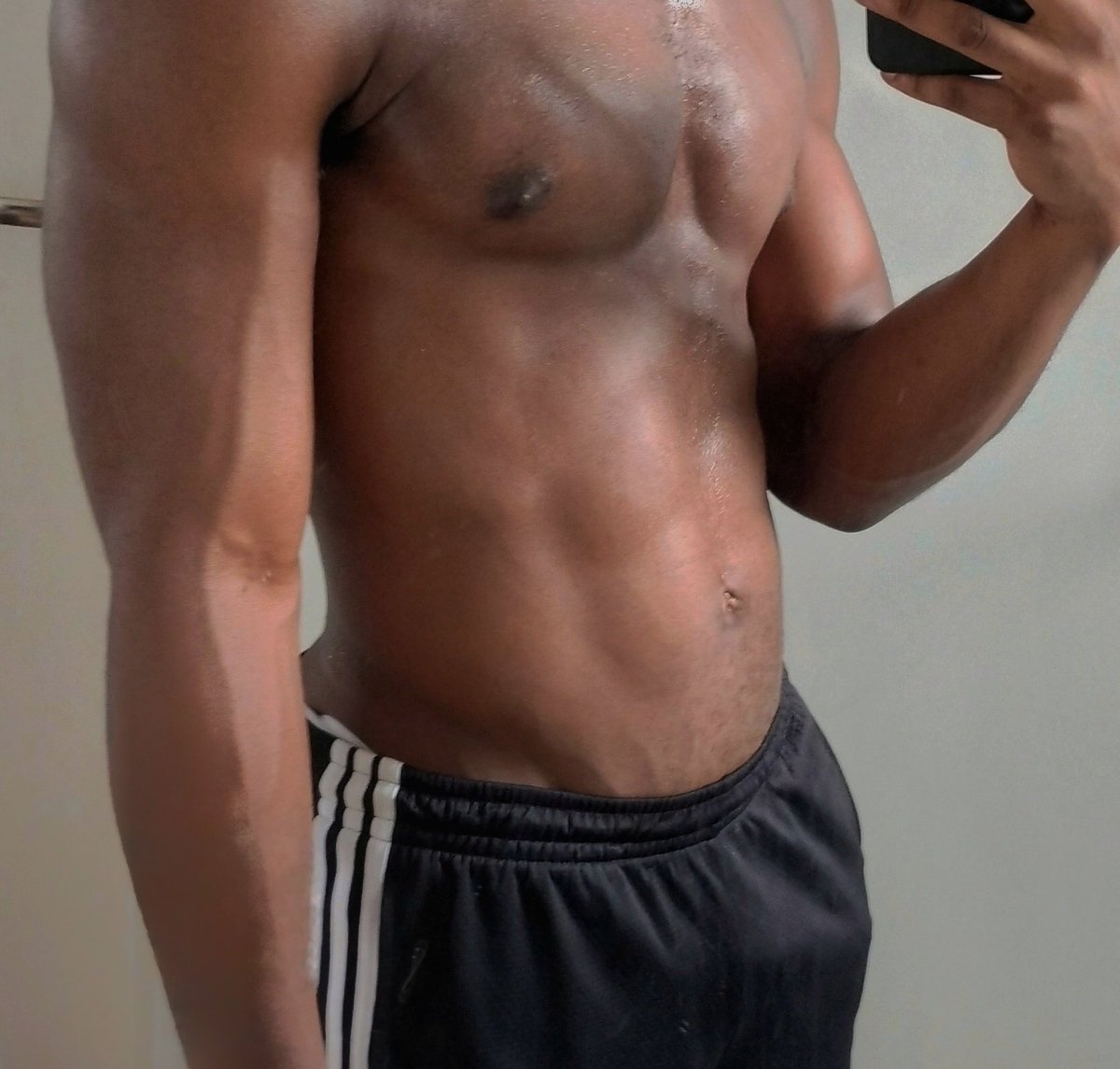 prtdndjos's tweet photo. Gym pump 🦍 https://t.co/hWvQeYnV7l