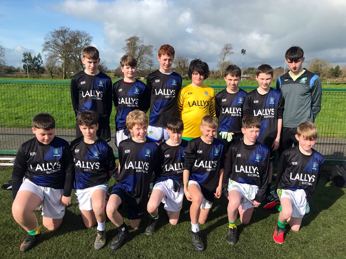 MaristSport's tweet photo. Our boy’s 1st yr gaelic footballers took part in the @louthgaa blitz today in Darver. With players from over 10 clubs they came together to form 3 teams who competed very well in all their games. The excellent work they’ve been putting into training is really starting to show🏐👌🏻 https://t.co/azM1ELYUjV