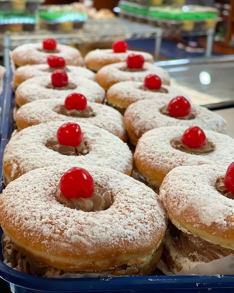 LisciosBakery's tweet image. Happy St. Joseph's Day! Swing by for our delicious St. Joseph's Cakes! We're open until 7pm 🎉

CROSSKEYS (856)629-3232
WEDGWOOD (856)218-2400  
.
.
.
.
#StJosephsDay #LocalBakery #LisciosBakery