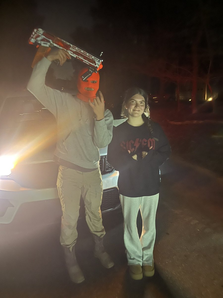 LA_killas's tweet photo. How are you gonna pull up on a 2v1 and expect to win maybe next time don’t let your brother unlock the car 😤😤😤 @WaleskaWarriors @CHSwarriorsNerf https://t.co/XX8G51Mvmx