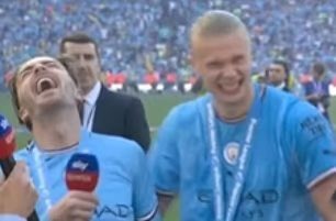 Pule_Dedo's tweet photo. @moloro_lee @mancitymodern @DxBruyne17 "I nEvEr mEnTiOneD aNy sTaDiUms" we both know you meant the Etihad. Football fans know that in those days alot of fans stood at stadiums &amp; there was alot of temporary seating. So capacity often doesn't match no. of spectators. https://t.co/WQfrFHYByp