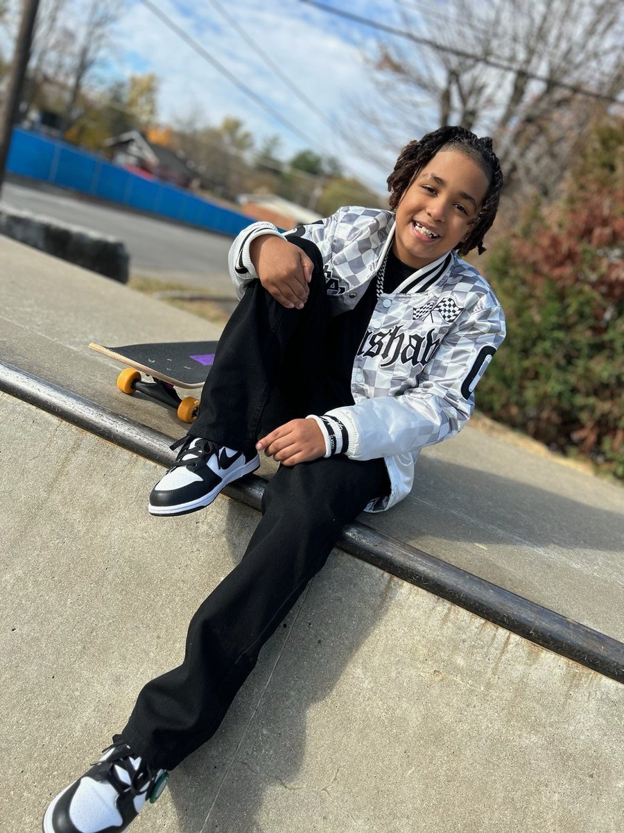 Write. Right? tweet media