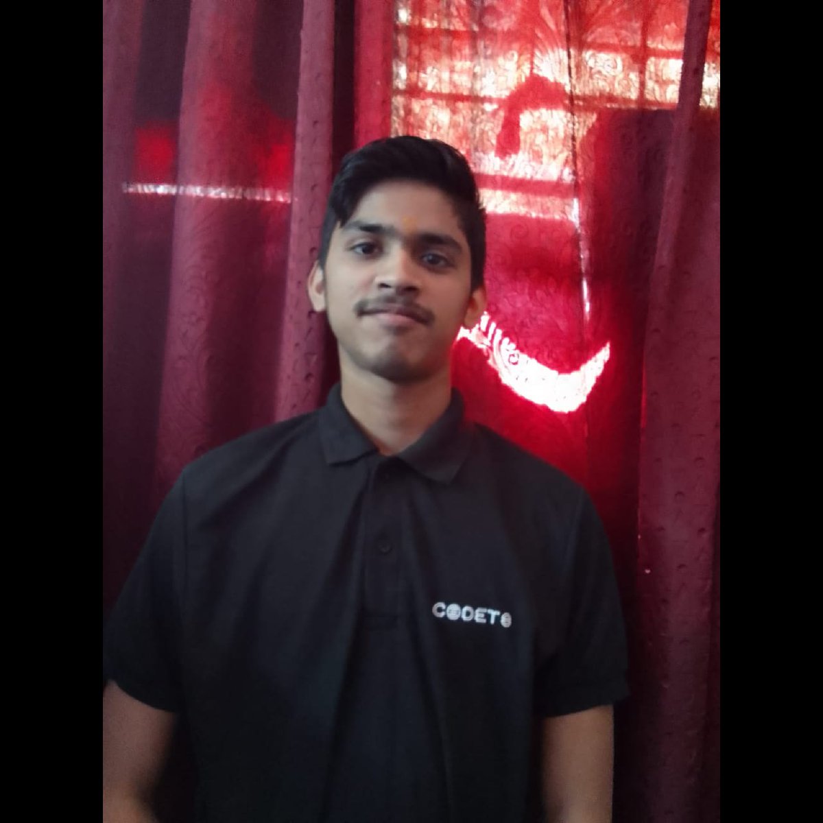Codeto805's tweet image. Wearing Success: Our Hackathon champion from Inderprastha Engineering College proudly dons the CodeTo Learning Institute t-shirt, a symbol of their victory and dedication to innovation👩🏻💻🎮💯
#CodeToLearn #FutureOfEducation #TechSkills #InnovativeLearning #CodingCommunity #EdTech