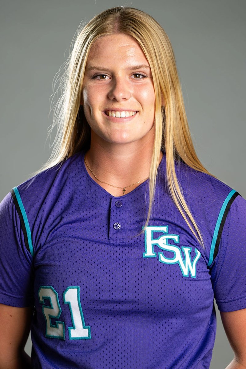 TheFCSAA's tweet photo. Congratulations to Softball's Weekly Award Winners

DI Player: Sietske Drijvers, Florida SouthWestern
DI Pitcher: Alanna O'Brien, Eastern Florida State
DII Player: Megan Wright, Lake-Sumter State
DII Pitcher: Carolyn Lasater, St. Johns River State

🔗https://t.co/rC5QyPsvz6 https://t.co/TNdvJy0FAn
