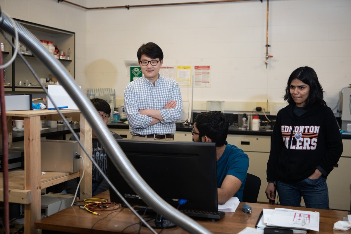 We are incredibly proud to share that Dr. Adam Wei Tsen, a professor @QuantumIQC, has been awarded the 2024 Dorothy Killam Research Fellowship. (1 of 2)

#UWaterlooProud 🖤💛