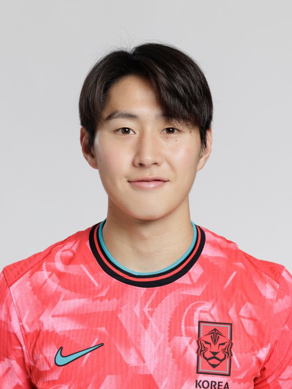 강인이 새로운 국가대표 프로필 사진 😻