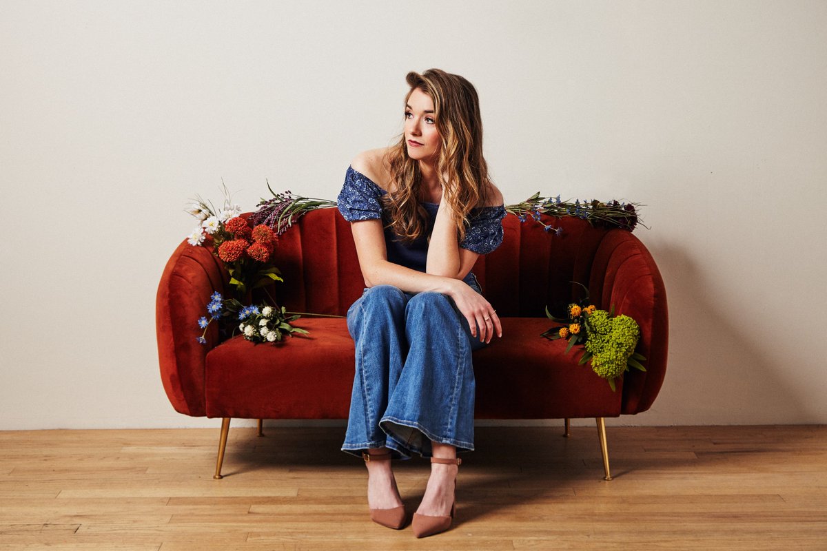Ottawa-based singer-songwriter <a href="/LaRochelleSteph/">Steph La Rochelle</a> has been nominated for <a href="/TheJUNOAwards/">The JUNO Awards</a> Adult Contemporary Album of the Year for her debut EP, Wildflower. Head to #CanadianBeats now to learn more via our mini-interview. canadianbeats.ca/2024/03/19/ste… <a href="/strutent/">Strut Entertainment</a>