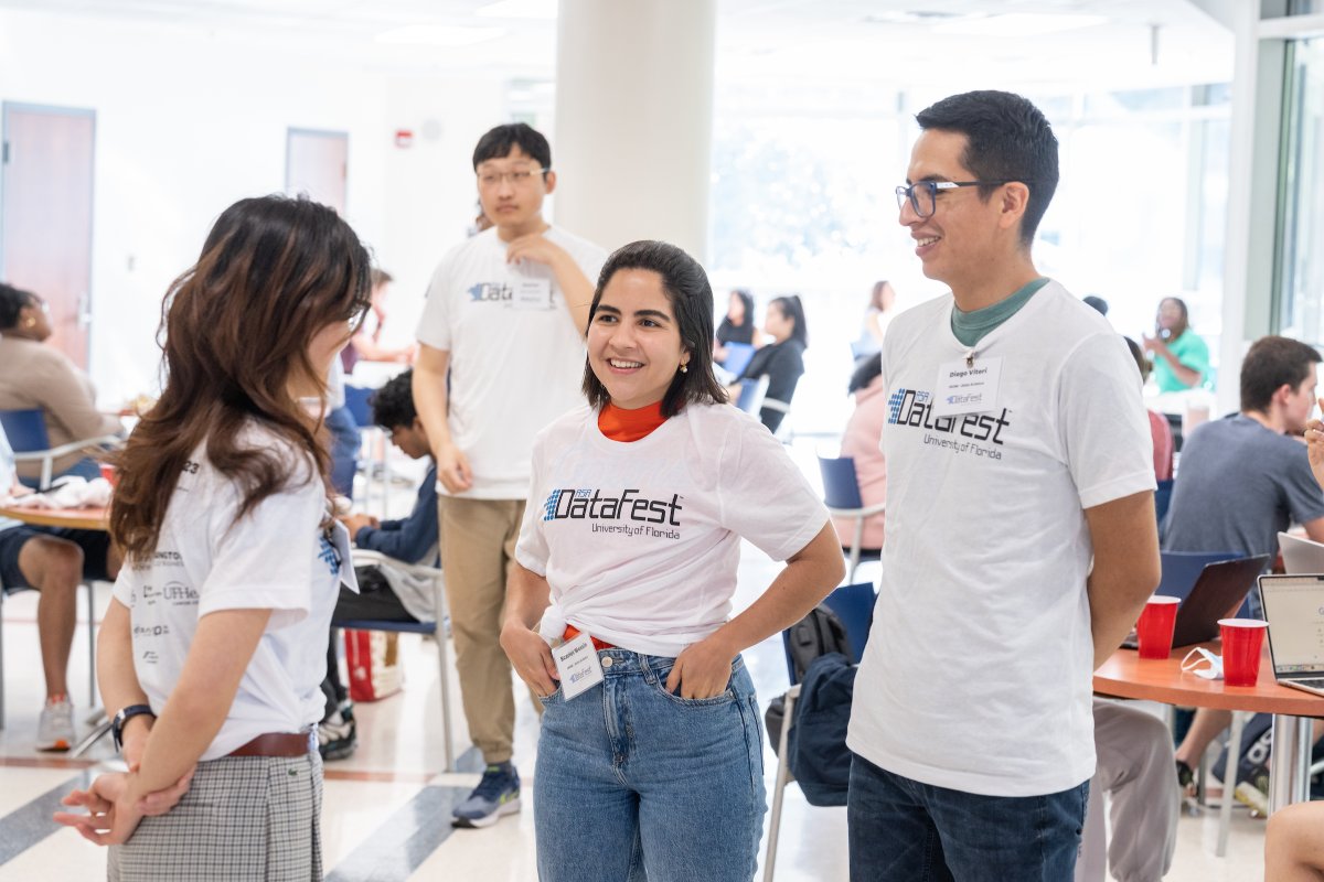 Tomorrow (March 20) is the last day to register for this year's #UFDataFest!

You don't have to be a data expert to participate - being creative and asking good questions of the data is all there is to it. All UF majors are encouraged to register: biostat.ufl.edu/register-for-d…