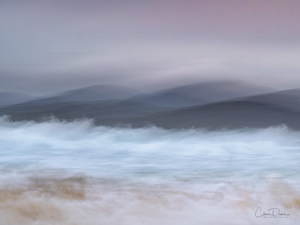 Another ICM shot from these past 2 weeks on Harris.  I decided for the whole trip to try just ICM and see how it goes. Found it very creative but also much trickier than I’d expected. Lots of experimenting, but loving the results.
#icm #abstractart <a href="/FujifilmUK/">FUJIFILM UK & Ireland</a> <a href="/VisitScotland/">VisitScotland</a>