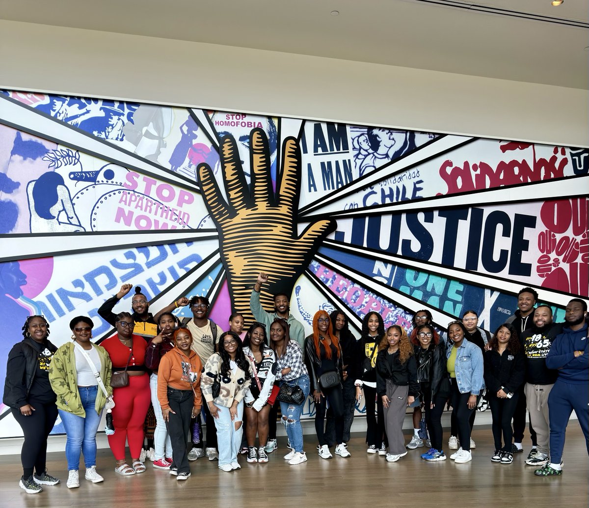 BowieState's tweet photo. Did we mention that we have students representing BSU in ATL! Our Bulldogs are currently getting an in-depth look into the lives of some of the most influential African American figures, and into what shaped them into a pillar for African American Civil Rights. 🖤💛🐶 https://t.co/QsJhO38GTH