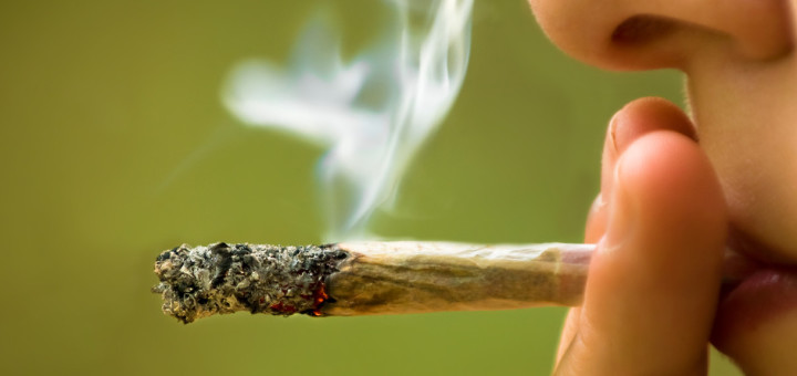 ServicioPAD's tweet photo. ✍🏽 Hoy en el Blog:

"El cannabis entre adolescentes y jóvenes. ¿Cómo prevenir su consumo?"

Te damos unas claves y consejos 👉🏽 https://t.co/EKy662honf

#Porros #Cannabis #Marihuana https://t.co/e0BhvaVngB