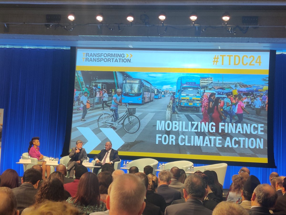 MedMezghani's tweet photo. '65% of #publictransport trips are made by #women.
65% of #car trips are made by #men'.

@ClaudiaLopez, Advanced Leadership Initiative Fellow, Harvard University and former Mayor of Bogotá, Colombia

#MoveLikeWomen

#TTDC24 https://t.co/OVpUtnCxgP