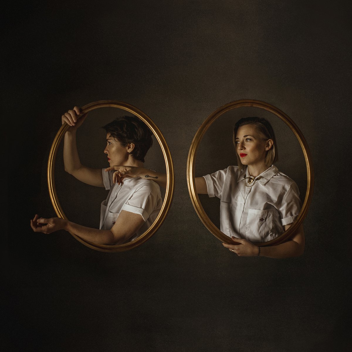 NonesuchRecords's tweet image. Ringdown—the duo featuring creator-musicians @dannileep &amp;amp; @caroshawmusic—has released "Two-Step," its first single on Nonesuch, with strings, keys, and synth melodies rippling around a crisp beat and Danni Lee’s vocals. You can hear it at ringdown.lnk.to/TwoStep