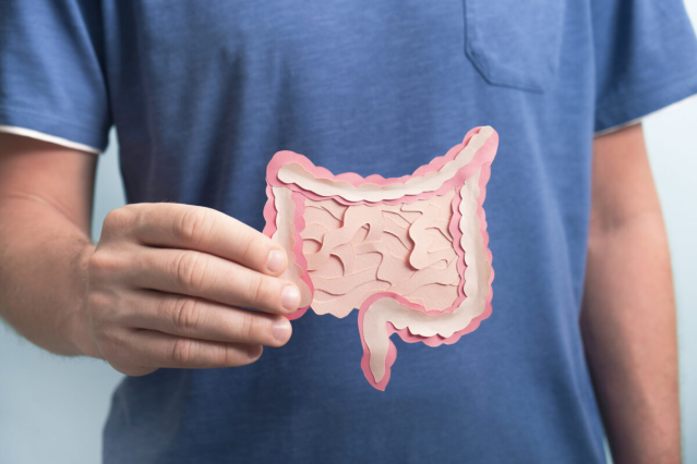 jrslay's tweet photo. Colon cancer can be treated 91% of the time if detected early. Since the disease is often asymptomatic, screening is crucial. #WeAreBCBST https://t.co/ZOix32YaS6 https://t.co/y9242RW371