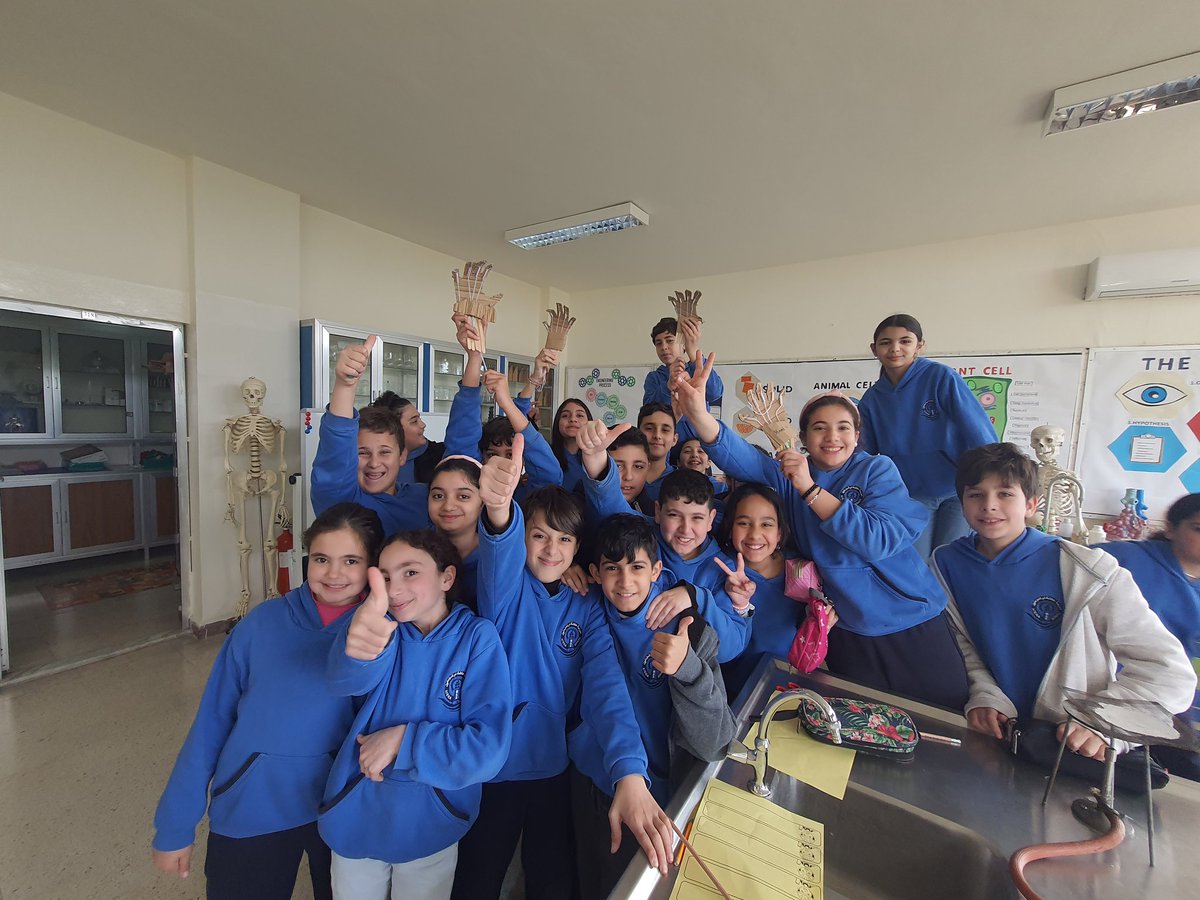 Dima_Chamieh's tweet photo. Assistive Hands built by our grade 6 students! #engineeringdesign

@NElakhdar @MakAishaSchool https://t.co/NTikO4CYQY