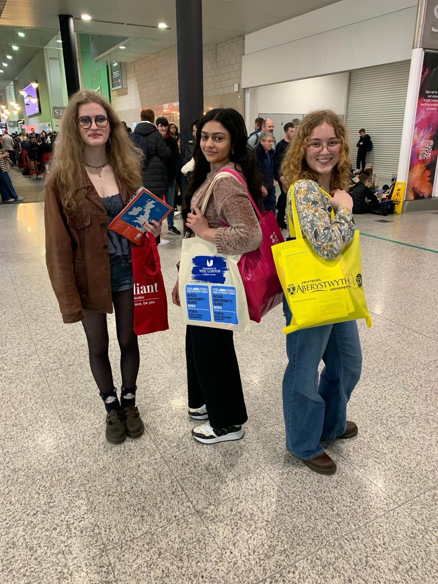 Violet Walker tweet media